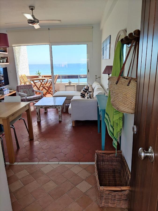 Canos De Meca Apartamento Frente Al Mar Лос-Каньос-де-Мека Экстерьер фото